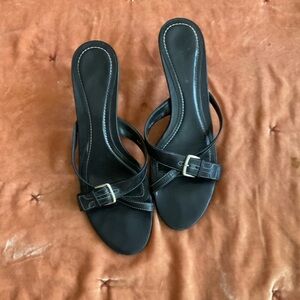 Vintage 00s Ann Taylor Strappy Kitten Heel